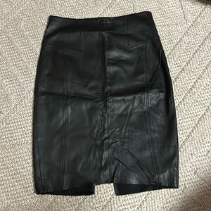 Faux leather skirt- nwt